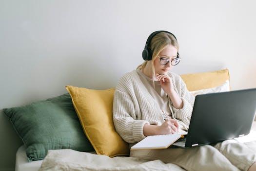 freelancer working alongside other creatives in a tech hub