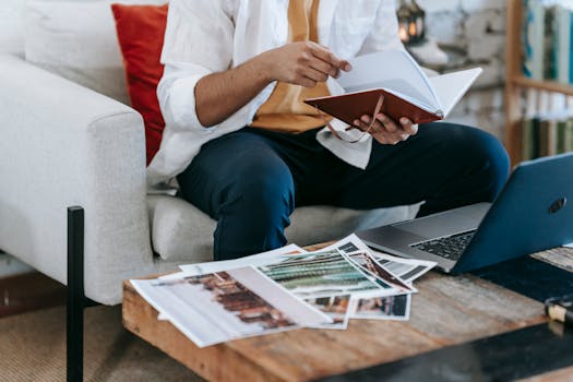 image of a freelance workspace